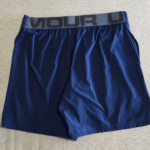 Under Armour Navy Blue Fitted Athletic Shorts - Size XL - Picture 2 of 12